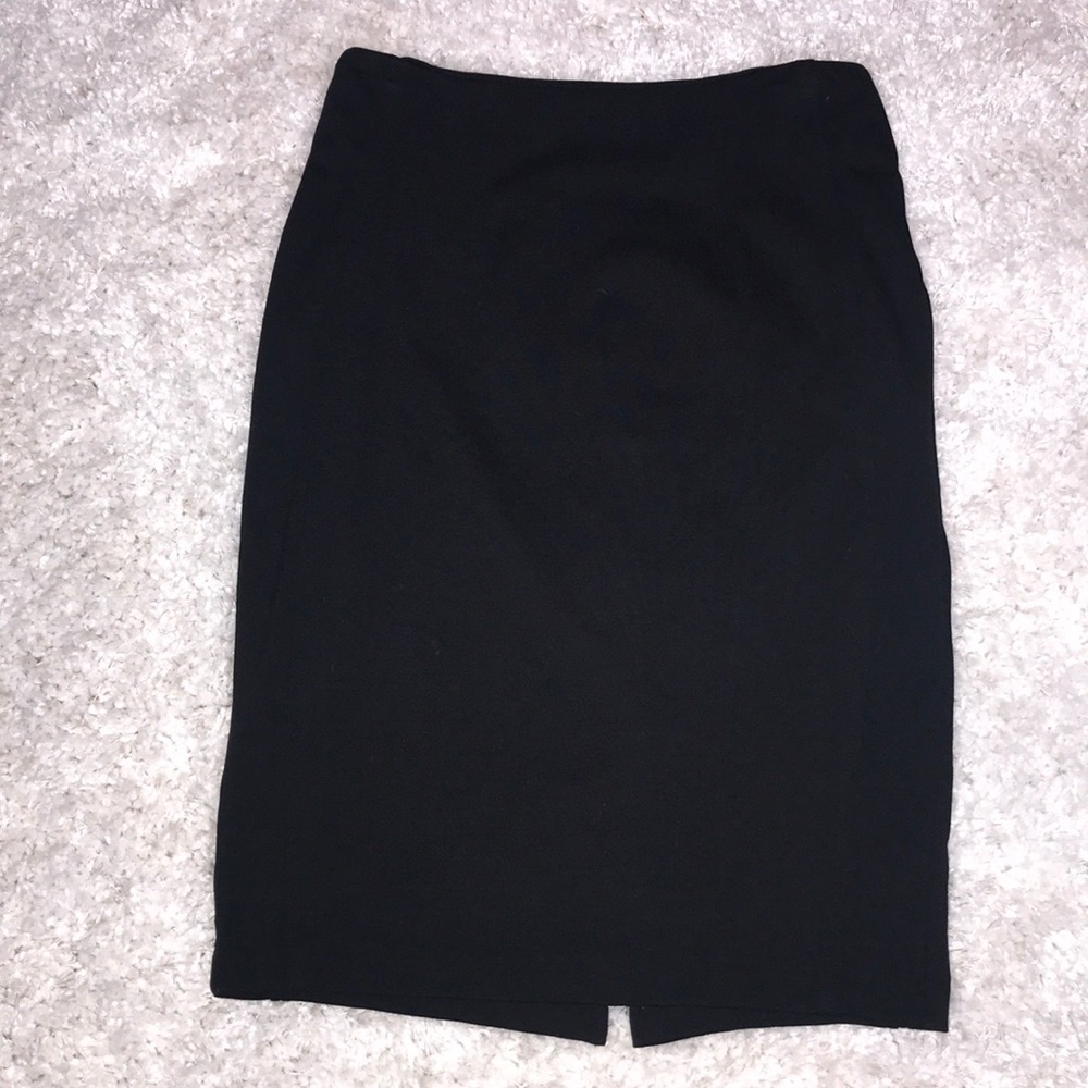 Black pencil skirt